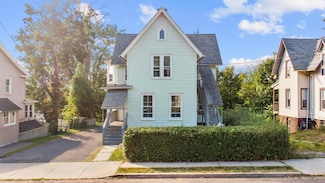 18 Hobart St, Meriden, CT 06450