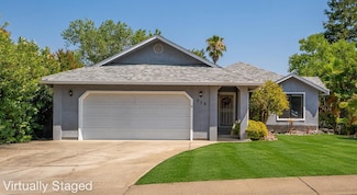 719 Saint Thomas Pkwy, Redding, CA 96003