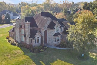 2068 Park Place Ct, Monroe, MI 48162