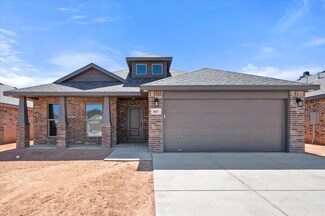617 E 31st St, Wolfforth, TX 79382