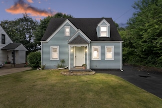 4711 Shirley Ave, Racine, WI 53406