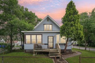 205 Sidney St E, Saint Paul, MN 55107