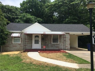 2807 Konnoak Dr, Winston Salem, NC 27127