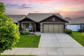 7673 N Goodwater Loop, Coeur D Alene, ID 83815