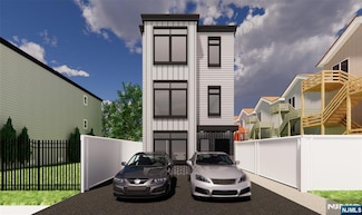30 Auburn St, Paterson, NJ 07501