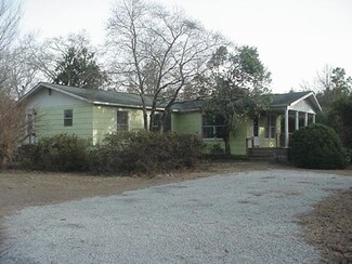 318 Felton Wood Rd, Byron, GA 31008