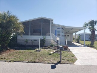 4281 Hamlin Way, Wimauma, FL 33598