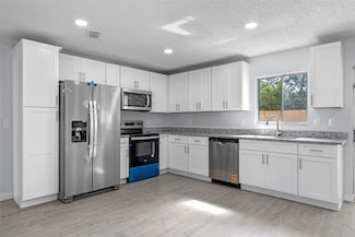 2763 E Waco Dr, Deltona, FL 32738