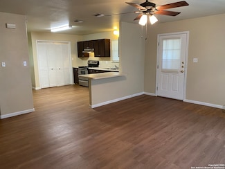 605 Commerce St, Jourdanton, TX 78026
