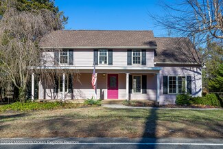 9 Main St, Cream Ridge, NJ 08514