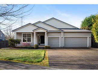 12951 Joys Dr, Oregon City, OR 97045