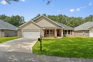 3298 Secret Isle Way, Navarre, FL 32566