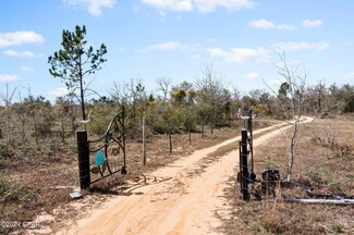 3270 Powerline Rd, Chipley, FL 32428