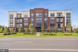 43804 Trackside Terrace Unit 2O3, Ashburn, VA 20147