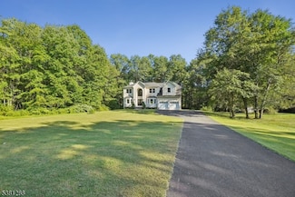 567 River Rd, Chatham, NJ 07928