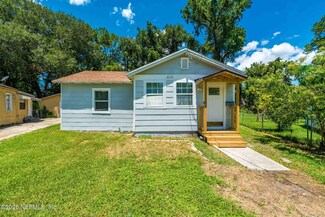 3113 Home Park Cir N, Jacksonville, FL 32207