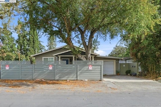 1040 Delacy Ave, Martinez, CA 94553