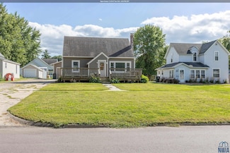 822 1 2 Main St, Mapleton, IA 51034