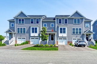 48 Park Ave, Mystic, CT 06355