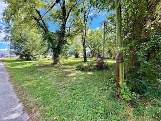 000 S Garfield St, Humansville, MO 65674
