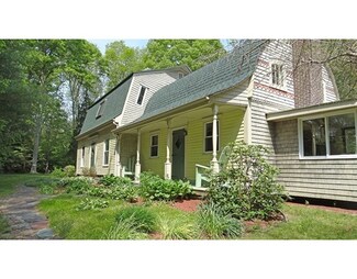 172 Braley Hill Rd, Rochester, MA 02770