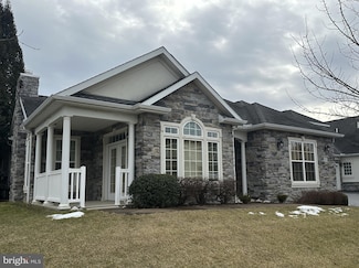 3221 Shellers Bend Unit 873, State College, PA 16801