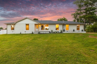 1216 Dalemere Dr, Nashville, TN 37207