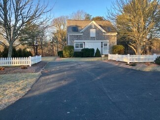 199 Crowell Rd, Chatham, MA 02633
