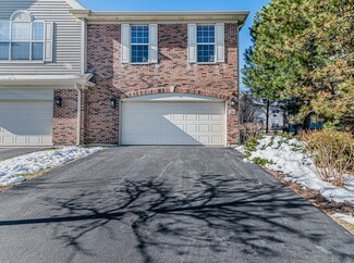 2201 Yale Cir Unit 2201, Hoffman Estates, IL 60192