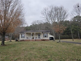 1261 Old Cedartown Rd SE, Lindale, GA 30147