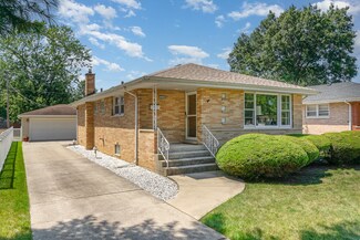 18768 Sherman St, Lansing, IL 60438