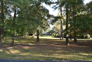 214 Ridge Lake Dr, Manning, SC 29102