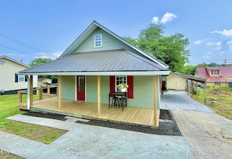 607 Church St, Loudon, TN 37774