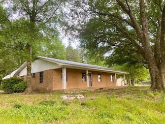 1034 Oak Tree Ln, Magnolia, MS 39652