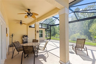 1195 Silverstrand Dr, Naples, FL 34110