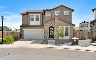 2984 Vermont Ave, Clovis, CA 93619
