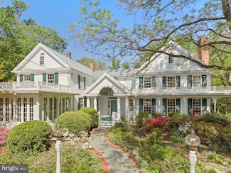 9400 Falls Rd, Potomac, MD 20854