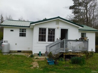 116 S Hucks Ln, Windsor, NC 27983
