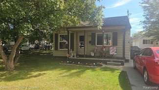 17964 Henry St, Melvindale, MI 48122