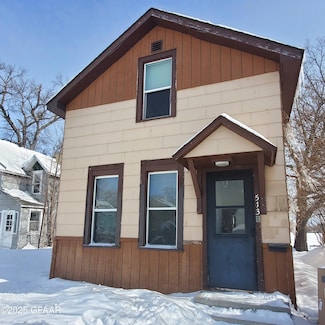 513 Hunter St, Crookston, MN 56716