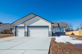 4443 N Rutgers Ct, Wichita, KS 67205