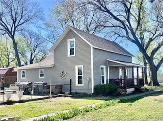 1067 4000 Rd, Edna, KS 67342