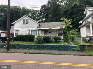 1124 Main St, Pittston, PA 18640