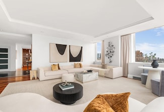 300 E 77th St Unit 30B, New York, NY 10075