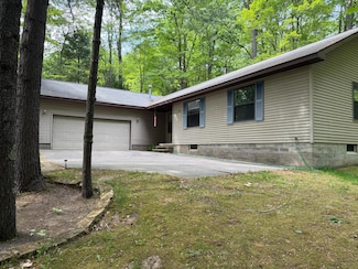267 Rising Fawn Trail, Roscommon, MI 48653