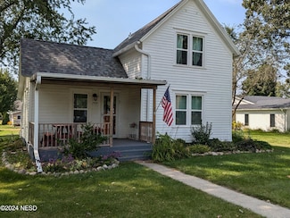 735 Missouri St, Toronto, SD 57268