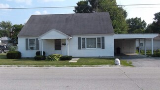 201 W 41st St, Marion, IN 46953
