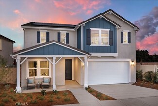 9674 Honeyberry Ln, Riverside, CA 92508