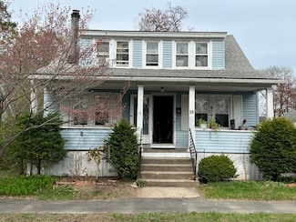 59 Eddy St, Springfield, MA 01104