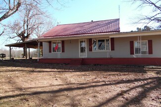 509 Fairview Rd, Loretto, TN 38469